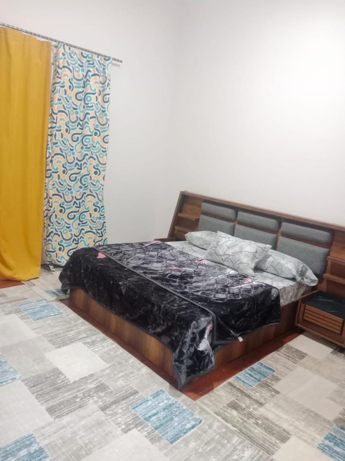 مفروشة في وسط البلد تشطيب سوبر لوكس علي بعد خطوات من ميدان طلعت حرب * Cairo
